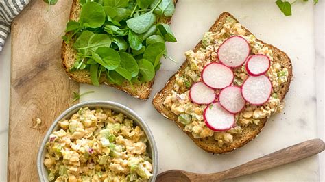 Vegan Chickpea Salad Sandwich Recipe