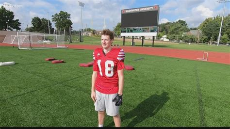 WashU football player, 3 sport scholar | ksdk.com