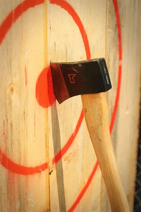 Beginners Guide To Axe Throwing Competitions Leisure Answers