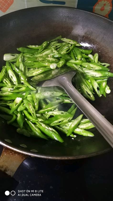 青椒炒鸡肉怎么做 青椒炒鸡肉的做法 豆果美食