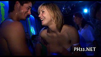 Chicas Sosteniendo Pollas Con Ambas Manos XVIDEOS