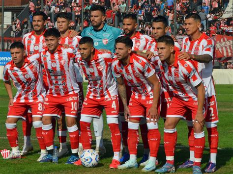 Sigue la bronca en Talleres de Escalada tras el polémico arbitraje