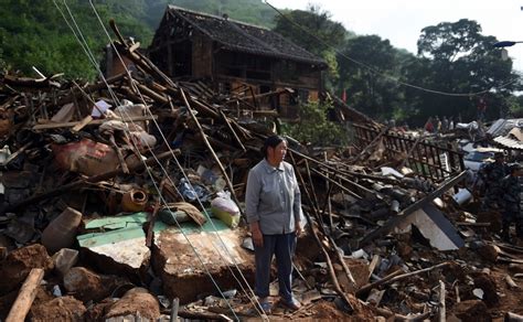 Cutremur distruge aproape 200 de locuinţe în China Cel puţin 8 morţi