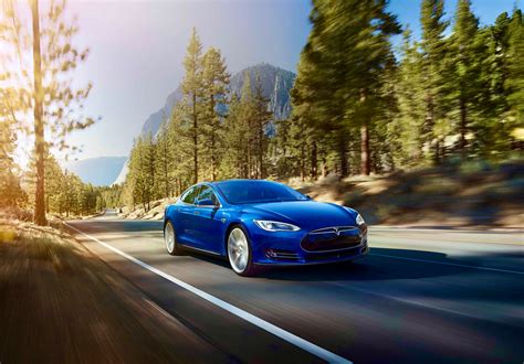 Tesla Autopilot SAVES LIVES!