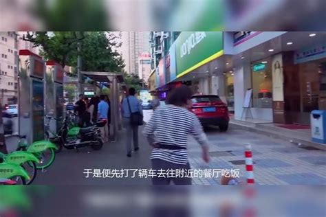 美国姐妹花游中国，街边看到这一幕后纳闷懵了：热气球还能这样放