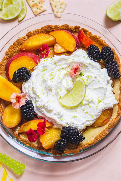 Beachy Peach Pie - My Kitchen Little