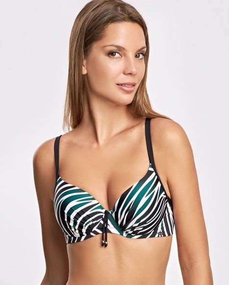 Top bikini copa básica con banda bajo pecho y aro Capri Bikini Bikini