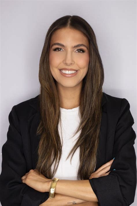 4 Hot Sexy Jena Rose Raphael Bikini Pics