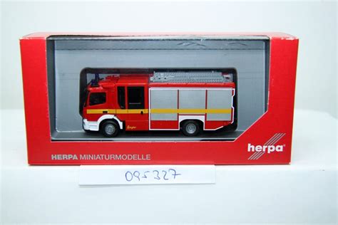 Herpa 095327 Mercedes Benz Atego 13 Ziegler Z Cab Feuerwehr