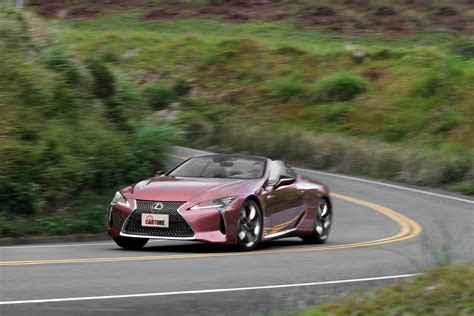 【試駕】敞篷大排量na，雖非新潮流 但我就愛lexus Lc 500 Convertible這一味 Yahoo奇摩汽車機車