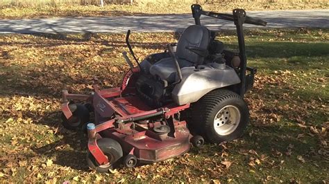 2005 EXmark Lazer Z Zero Turn Mower 72 Deck 31 HP Briggs Vanguard Used