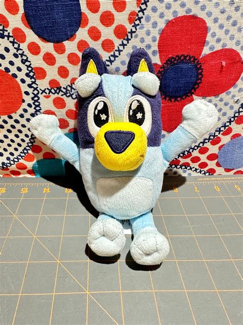 Bluey & Friends Bluey Plush, 8”, with Star Eyes, 2018 – Underdog Toys, Inc.