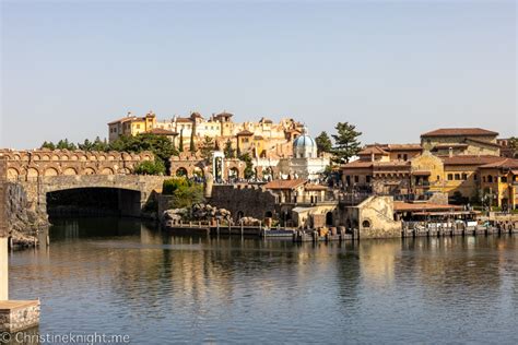 Best Tokyo DisneySea Tips - Adventure, baby!