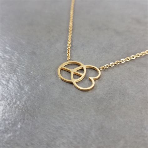 Peace Love Gold Necklace - Womens Fashion Jewelry – Lil Pepper Jewelry