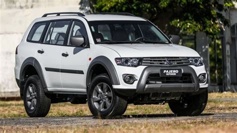 Jeep Compass X Mitsubishi Pajero Saiba Qual Modelo Desvaloriza Menos