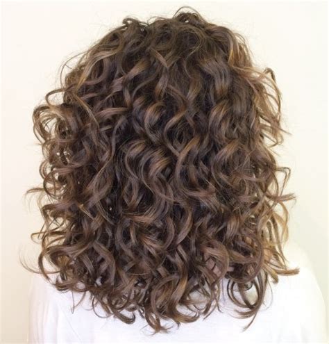 60 Styles And Cuts For Naturally Curly Hair In 2024