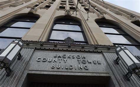 Jackson County officials reject Michigan Avenue lane reduction proposal