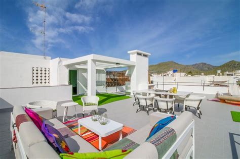 185m² apartment for sale in Port de Pollença with sunny terraces