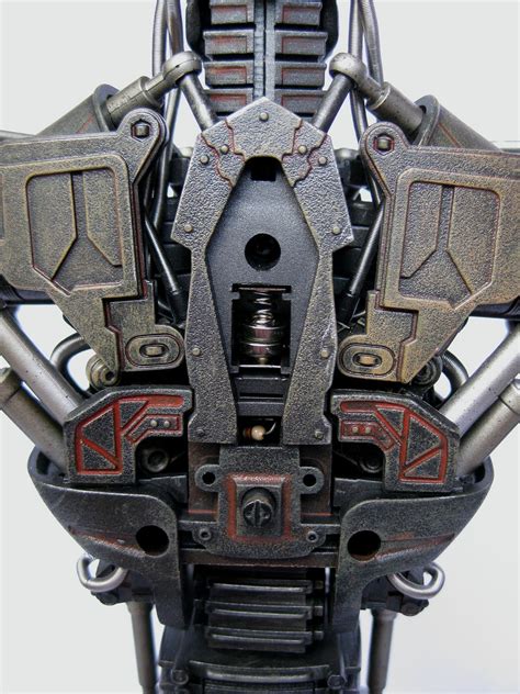 DeSMOnd Collection Hot Toys Endoskeleton T Pt