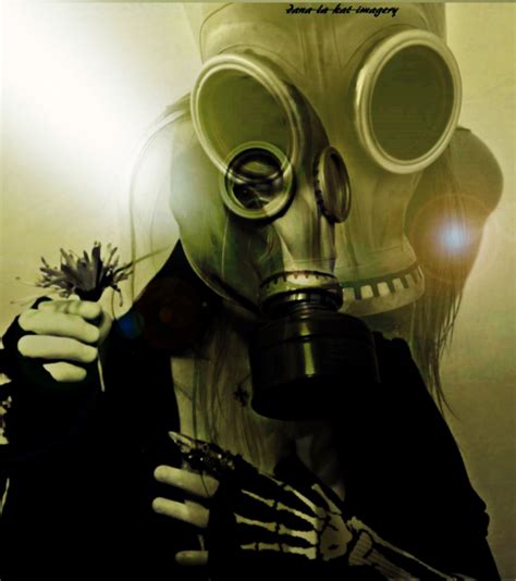 Gasmask Love 6 Revisited By Danamichelelakat On Deviantart