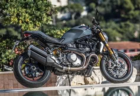 Ducati 1200 Monster S 2019 Fiche Moto