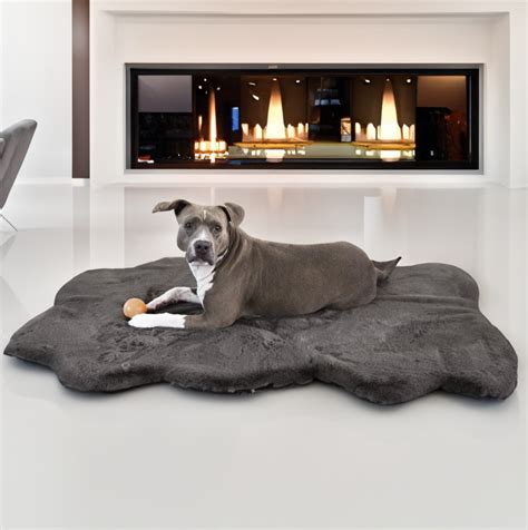 Luxurious Animals Matter Faux Fur Dog Bed Rugs for Maximum Comfort ...