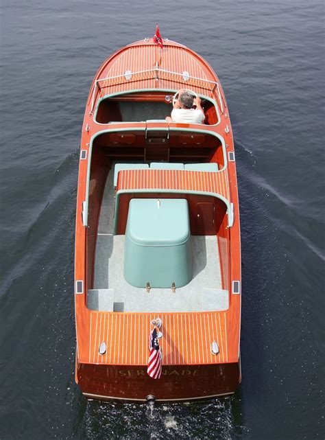 Pin By Jwp On Cruiser Boat Runabout Boat Mahogany Boat Wooden Speed