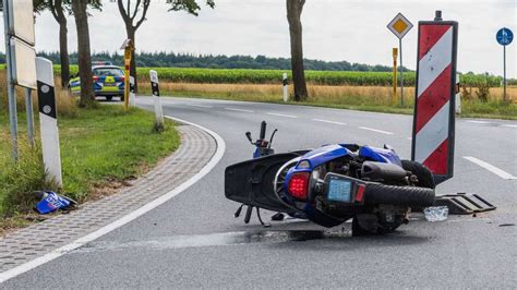 Motorroller Fahrer Bei Unfall Zwischen Okel Und Syke Schwer Verletzt