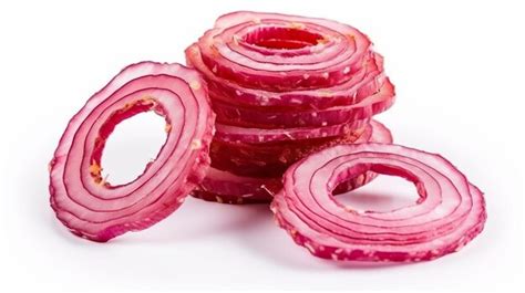 Premium Photo Sliced Red Onion Rings Isolated On White Background