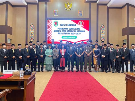 Pemkab Rapat Paripurna Pengucapan Sumpah Janji Anggota DPRD Kabupaten