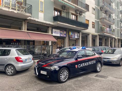 Salerno Rapina Al Tabacchi Di Via Madonna Di Fatima Mila Euro Il