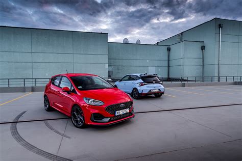 Trudne Wybory Hyundai I20 N Vs Ford Fiesta ST Ostatnie Takie Auta