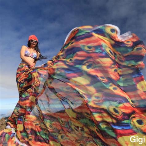 La Escaladora En Bikini Muri Congelada Al Caer En Una Grieta Durante Una Expedici N