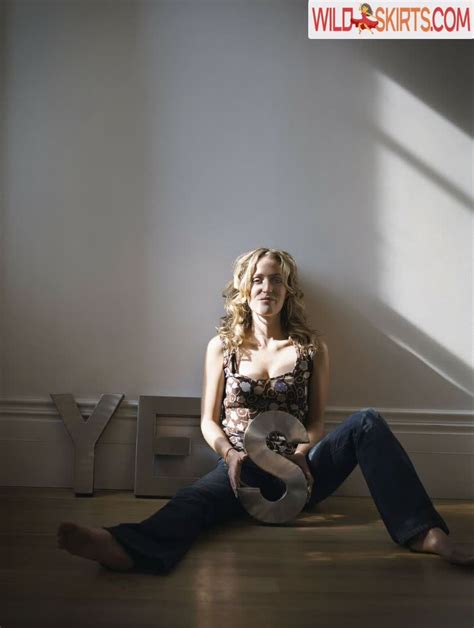 Gillian Anderson GillianA Nude Instagram Leaked Photo 308