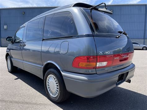 Northwest Mini Trucks Used 1993 Blue Metallic Toyota Estima Lucida X