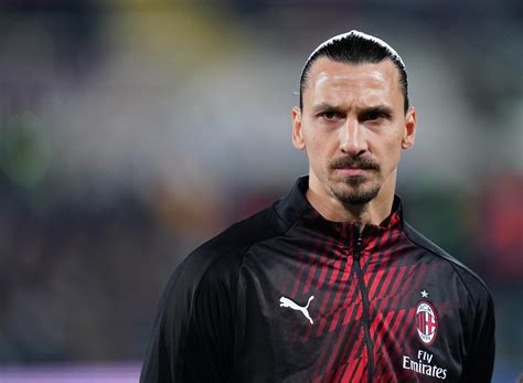 Ibrahimovic Nach Corona Pause Wieder Beim AC Milan Sky Sport Austria