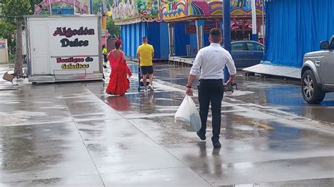 La Lluvia Hace Acto De Presencia En La Feria De Algeciras Diario Rea