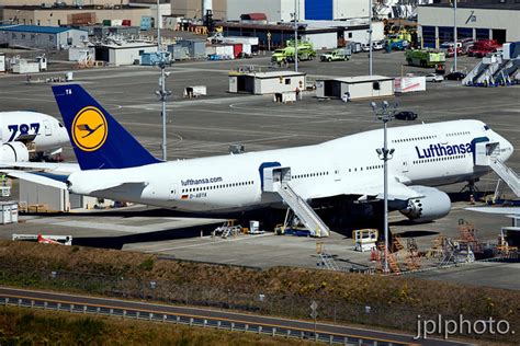 Updated Photos Of Boeing 747 8 Intercontinental In Full Lufthansa