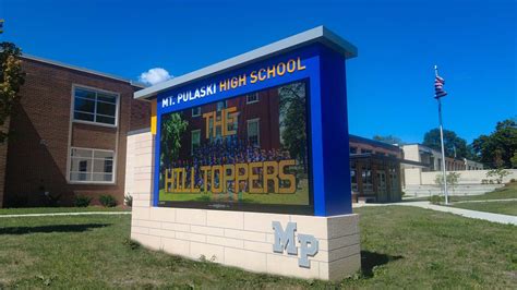 Mt. Pulaski High School - Ace Sign Co