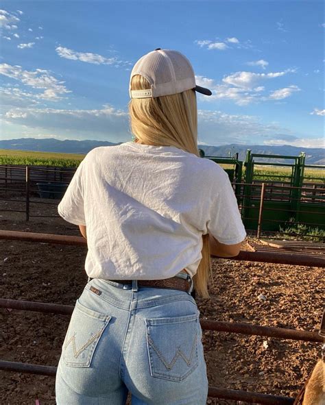 Country Girl Blonde Long Hair Cowgirl Cute Country Pictures Western Pictures Western
