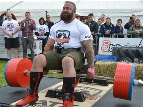 Soldiering On Differently Abled War Veteran Deadlifts 505 Kg Breaks