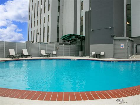 Hotel in Metairie, LA | Holiday Inn Metairie New Orleans