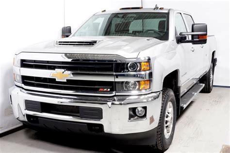 New 2018 Chevrolet Silverado 2500hd Lt Z71 Crew Cab Duramax Silver