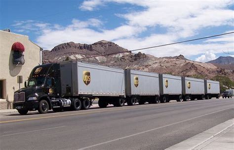 5 Trailer UPS Truck - the parcel train | Big rig trucks, Big trucks, Trucks