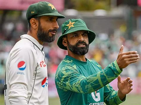 Pakistan Cricket Board Breaks Ties With Mohammad Hafeez Snatches His