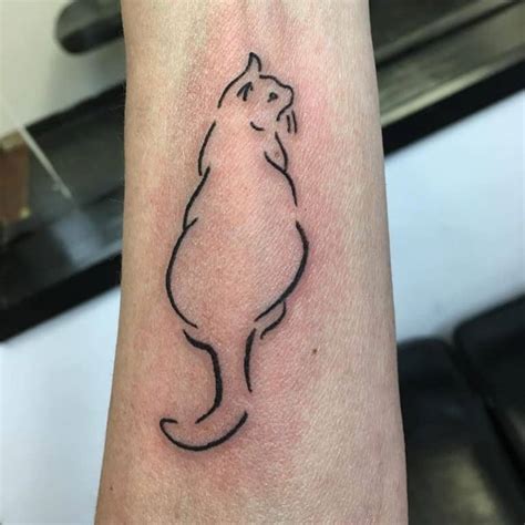 Cool Cat Outline Tattoo Ideas For Kitty Lovers