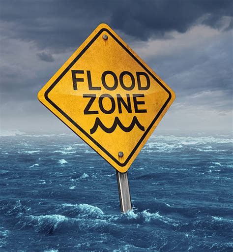 Best Flood Sign Stock Photos Pictures And Royalty Free Images Istock