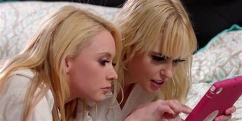 College Girls Discovering Lesbian Porn Chloe Cherry Athena Rayne Chloe Couture Tnaflix