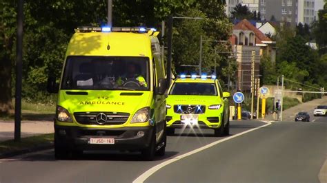 Ambulances En Mug Uz Brussel Met Spoed In Brussel Naar En Van