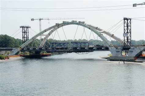 Ponte Sul Ticino Che Fatica Pi Di Un Anno Per Metri